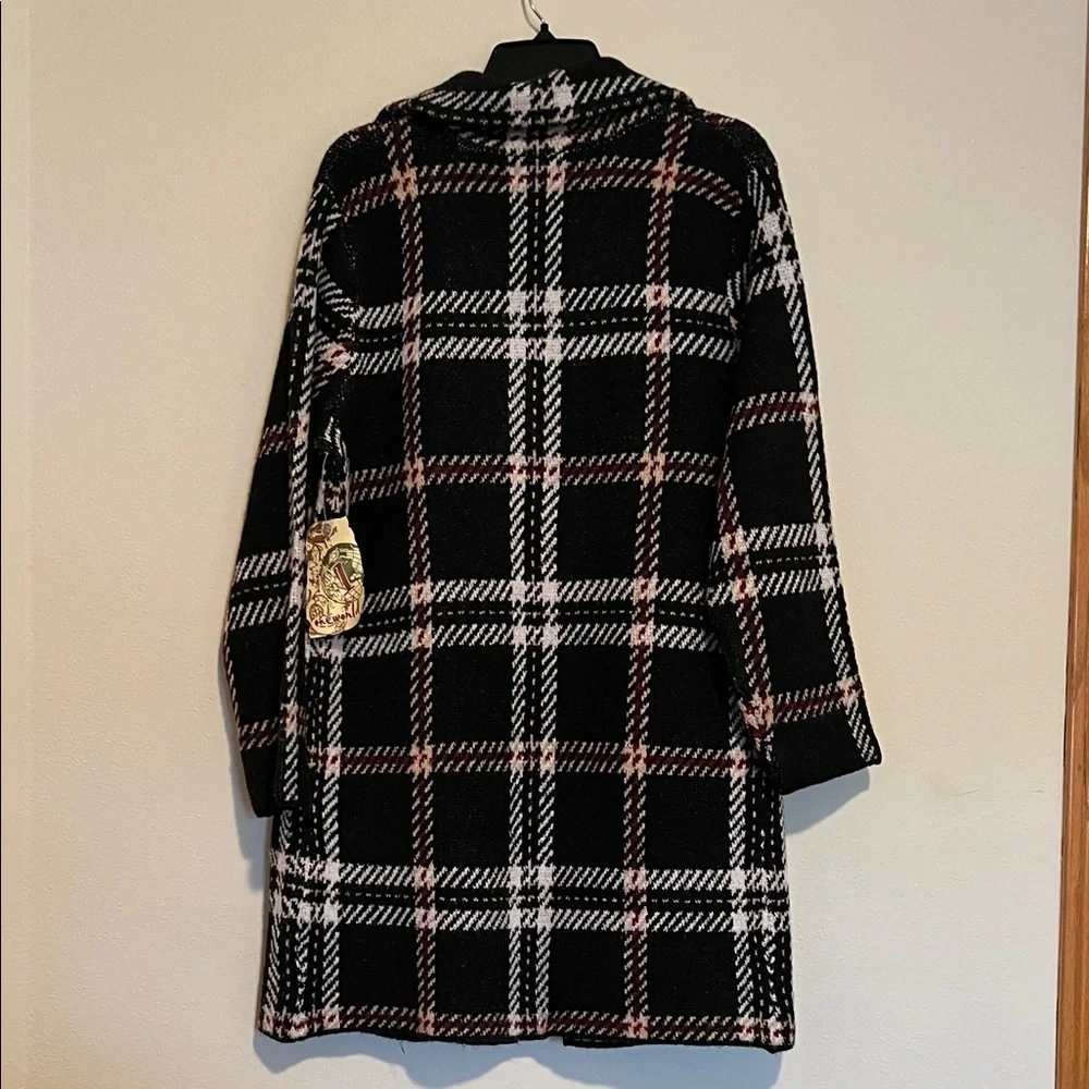 ONE WORLD Black and White Plaid Teddy Jacket - Picture 4 of 7